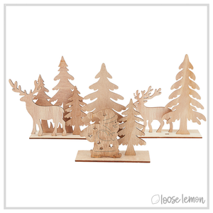 Christmas Wood Scene (Santa)