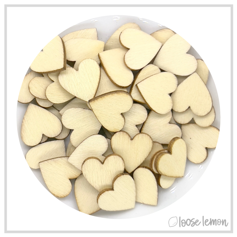 Mini Wooden Hearts (15 Pieces)