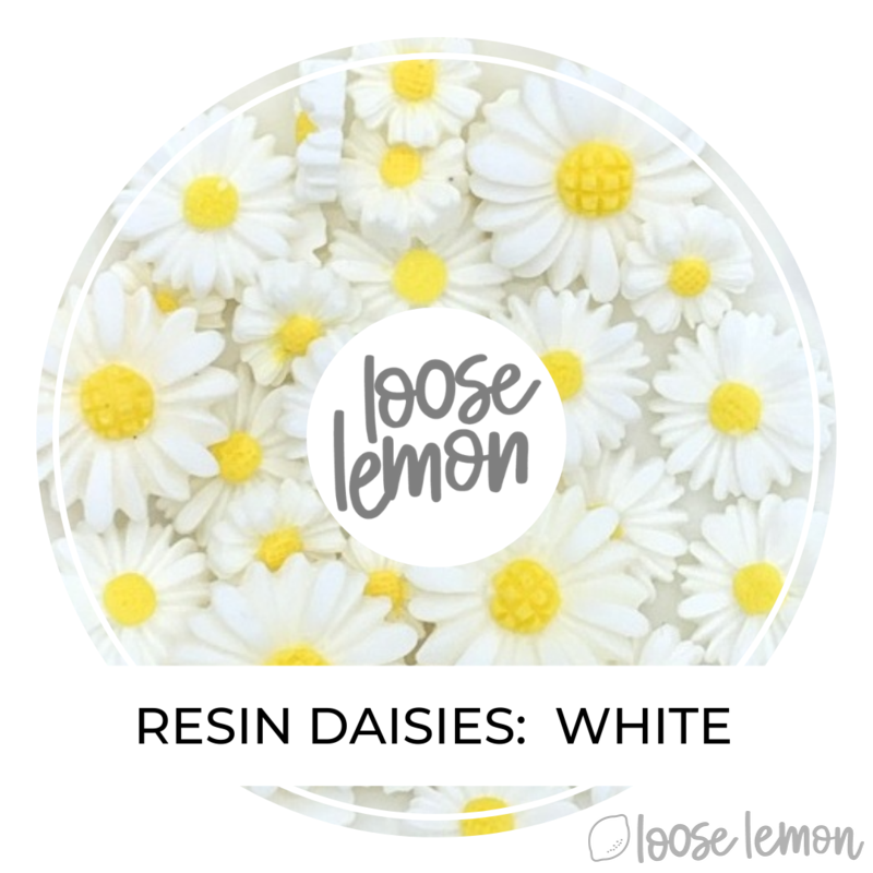 Resin Daisies | White (Mixed Sizes)