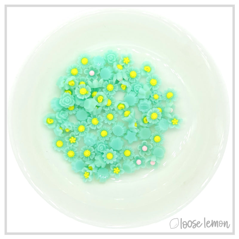 Mini Resin Flowers  | Mint